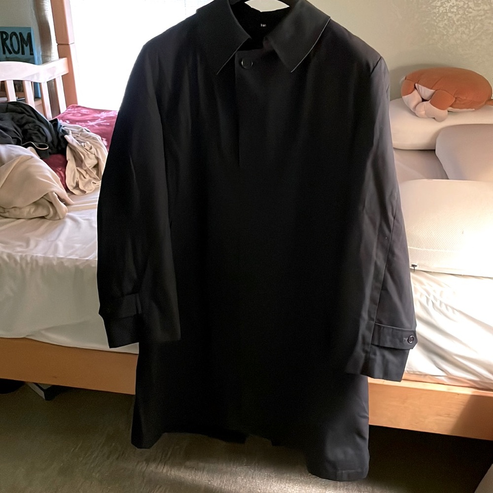 Black suit jacket in excellent condition.